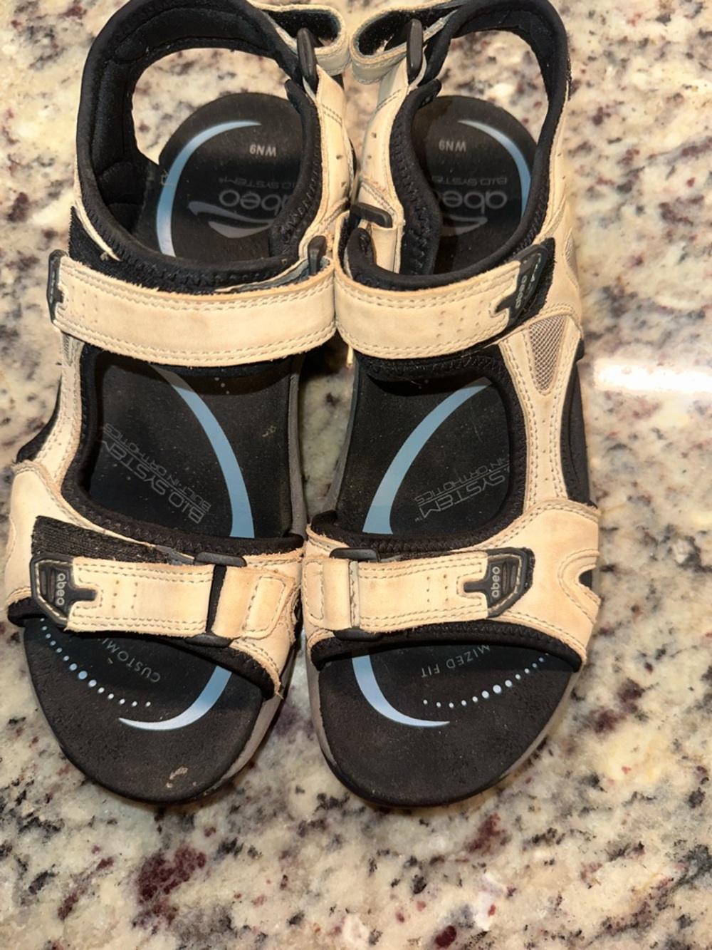 Abeo Tan Huntington Comfort Sandals women’s size 9